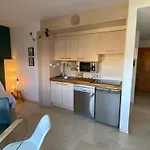 Exclusive Sea Front Costa Brava דירה *