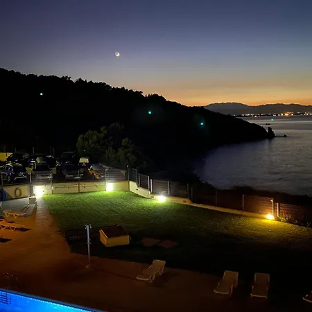 Exclusive Sea Front Costa Brava דירה *