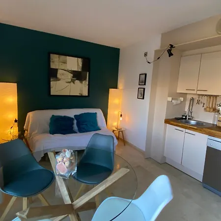 Exclusive Sea Front Costa Brava * Ля Эскала